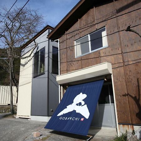山の中の一棟貸切宿 五番地 Nambu (Yamanashi) Eksteriør bilde