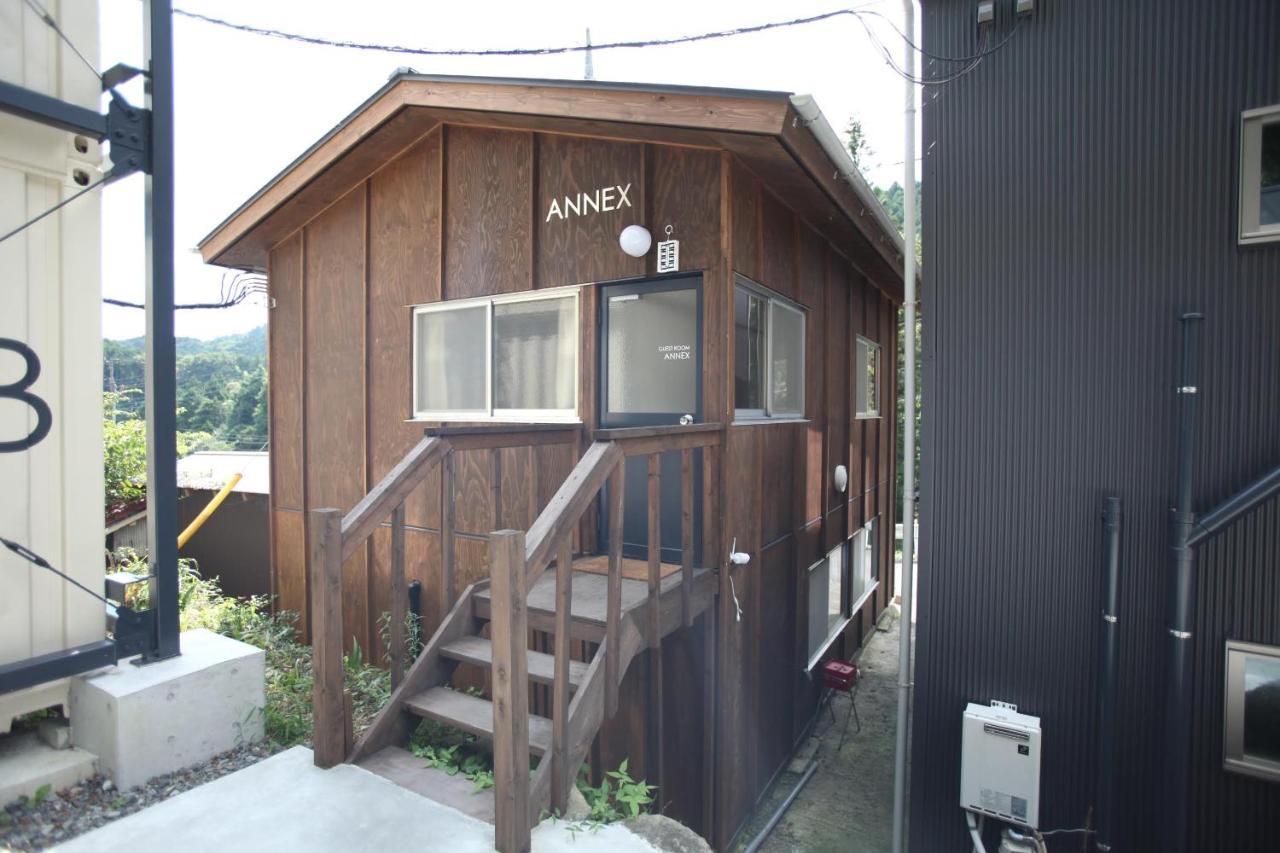 山の中の一棟貸切宿 五番地 Nambu (Yamanashi) Eksteriør bilde